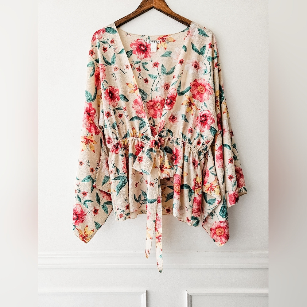 Revamped Floral V-Neck Wrap Top